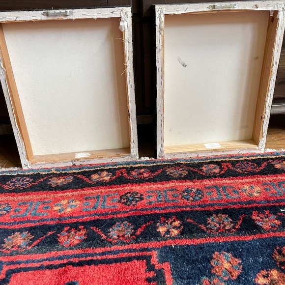 PRICE DROP! Dramatic hand painted red flowers 11 x 14" stretch canvas - Set of 2 - Picture 16 of 16